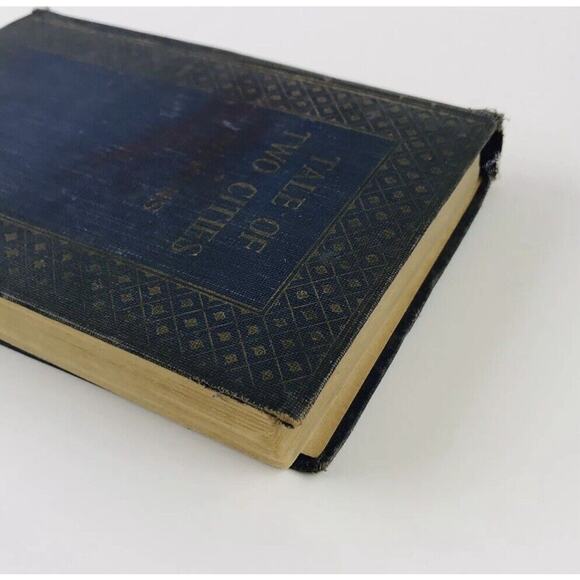A Tale of Two Cities by Charles Dickens Vintage Antique Kingsport Press No Date - Picture 10 of 12